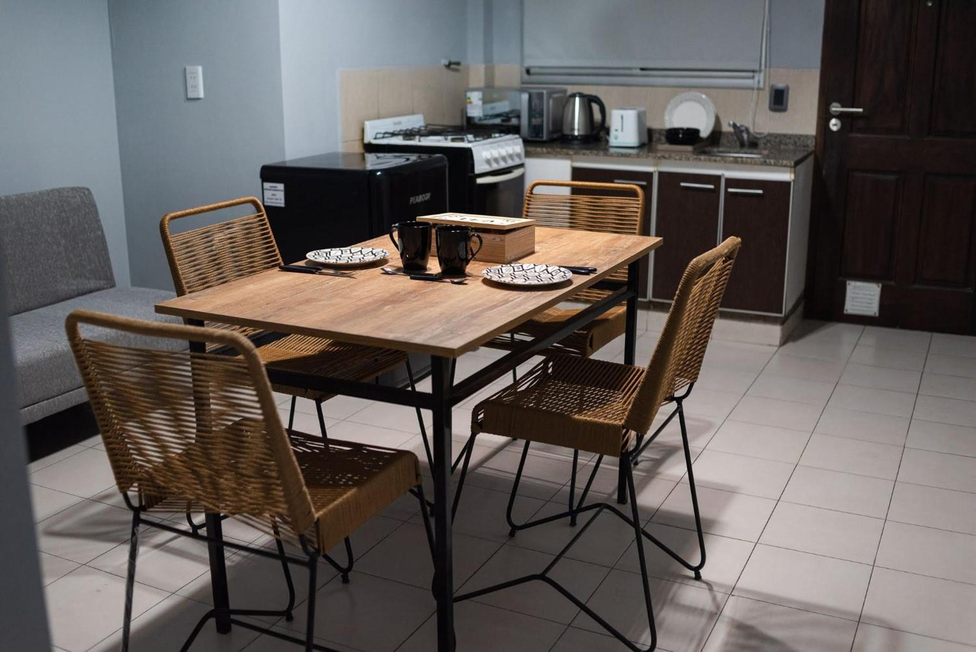 Departamentos Marilian Lägenhet Salta Exteriör bild